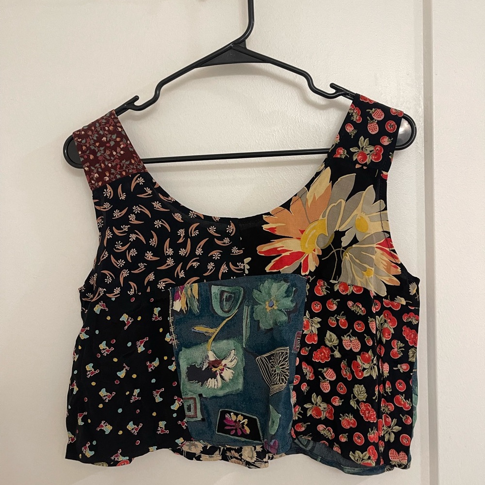 Vintage Cottagecore Strawberry Floral Patchwork Crop Tank Top Fruit